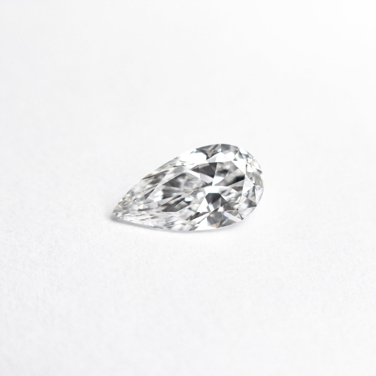 0.40ct 7.38x3.93x2.31mm VS2 E Pear Brilliant 19438-42