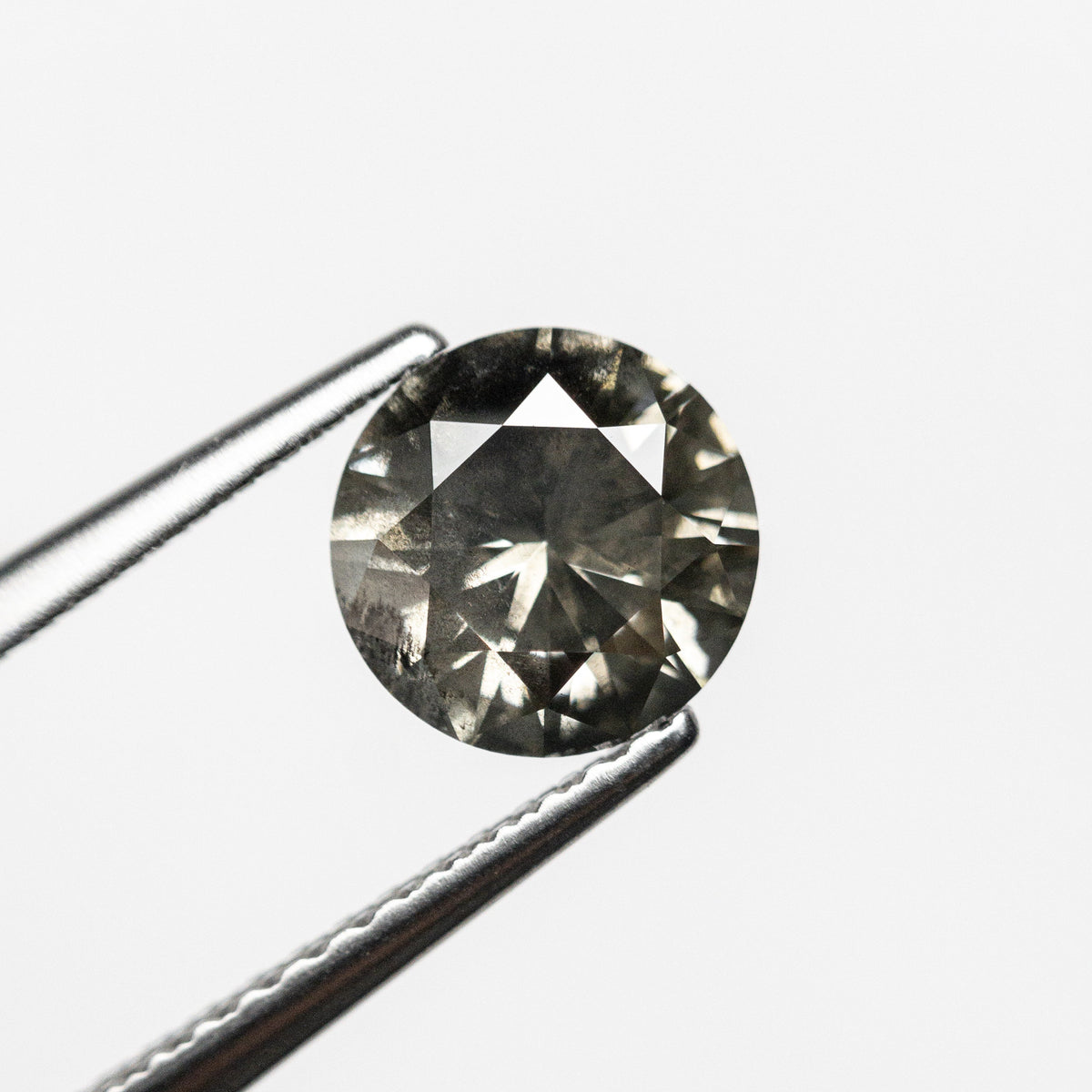 1.03ct 6.62x6.59x3.78mm Round Brilliant 23184-05
