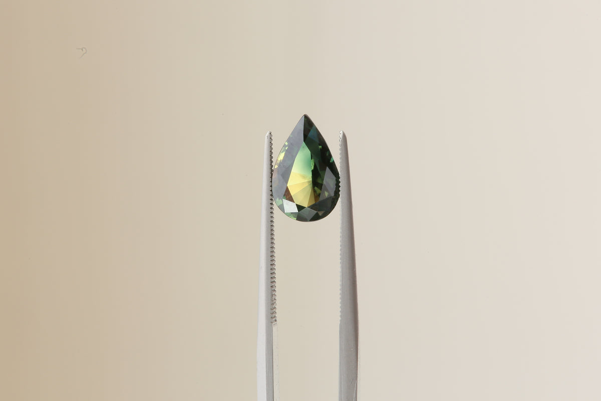 2.56 Carat Natural Pear Cut Green Sapphire