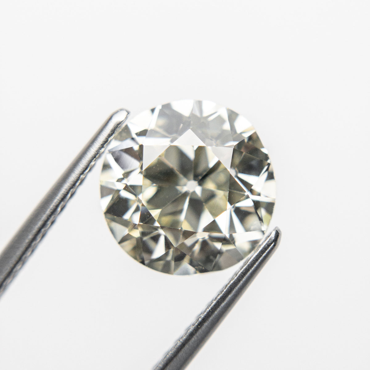 3.13ct 9.20x8.99x5.89mm VS1 Cape (U-V) Antique Old European Cut 18887-02 - Misfit Diamonds