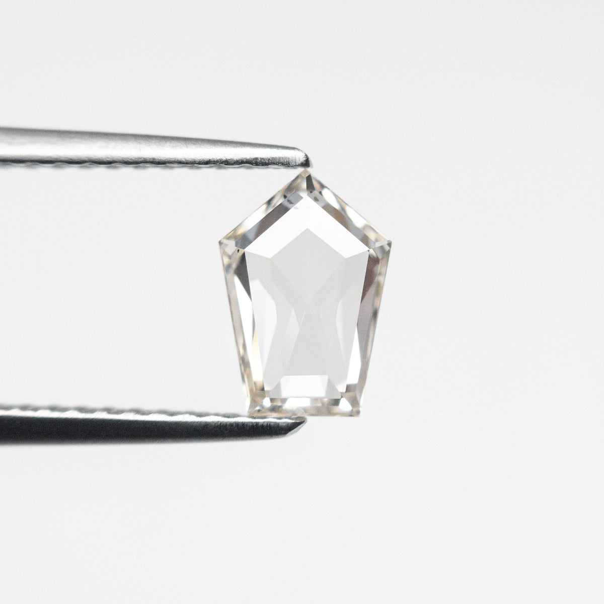 0.63ct 7.66x5.35x1.77mm SI1 C2 Pentagon Rosecut 19573-03