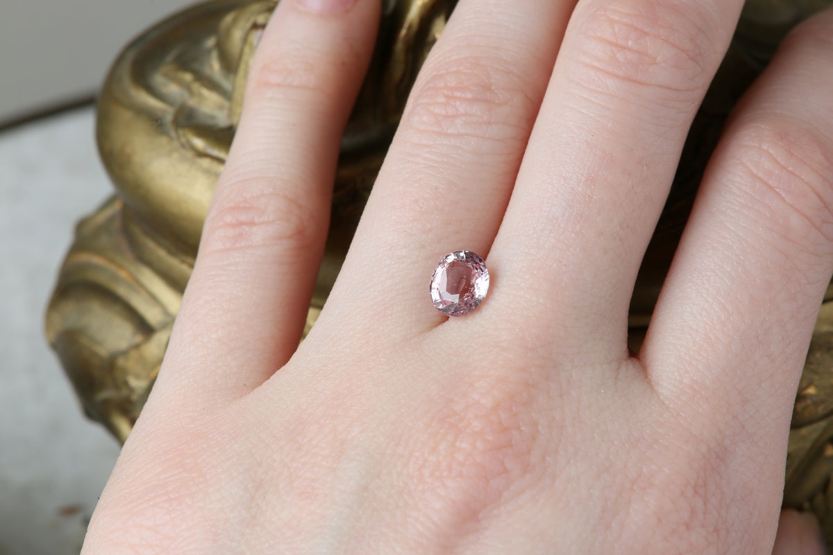 1.56 carat Pink Oval Sapphire