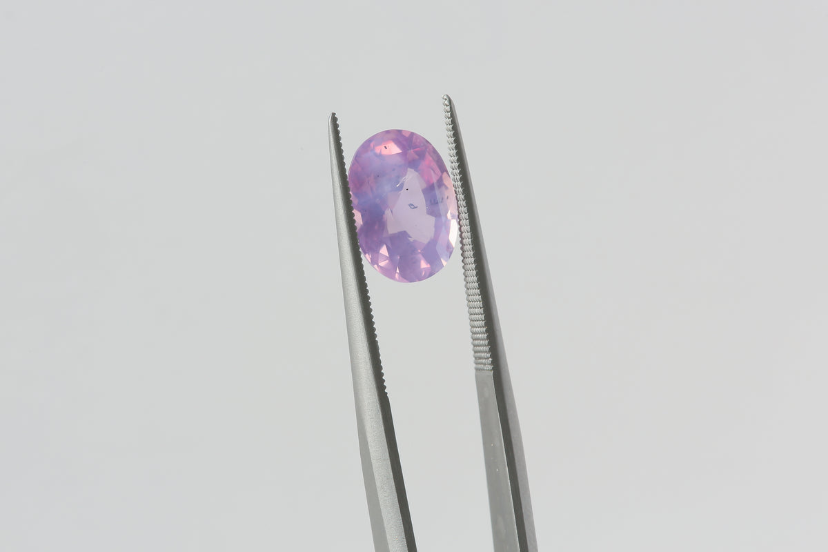 RESERVED 2.53 carats Opalescent Pink Purple Oval Sapphire