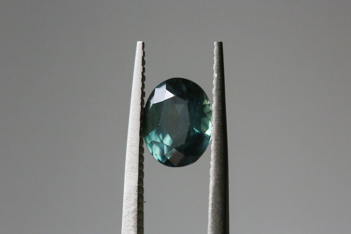 2.09 carat Green Oval Sapphire