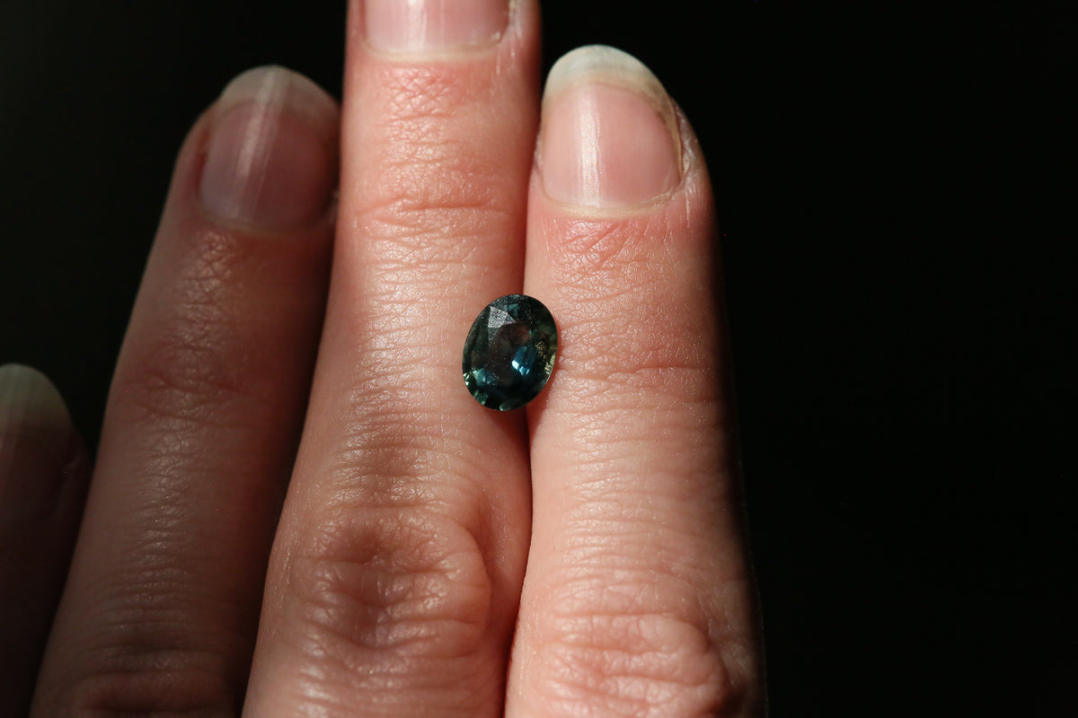 1.77 carat Teal Oval Sapphire