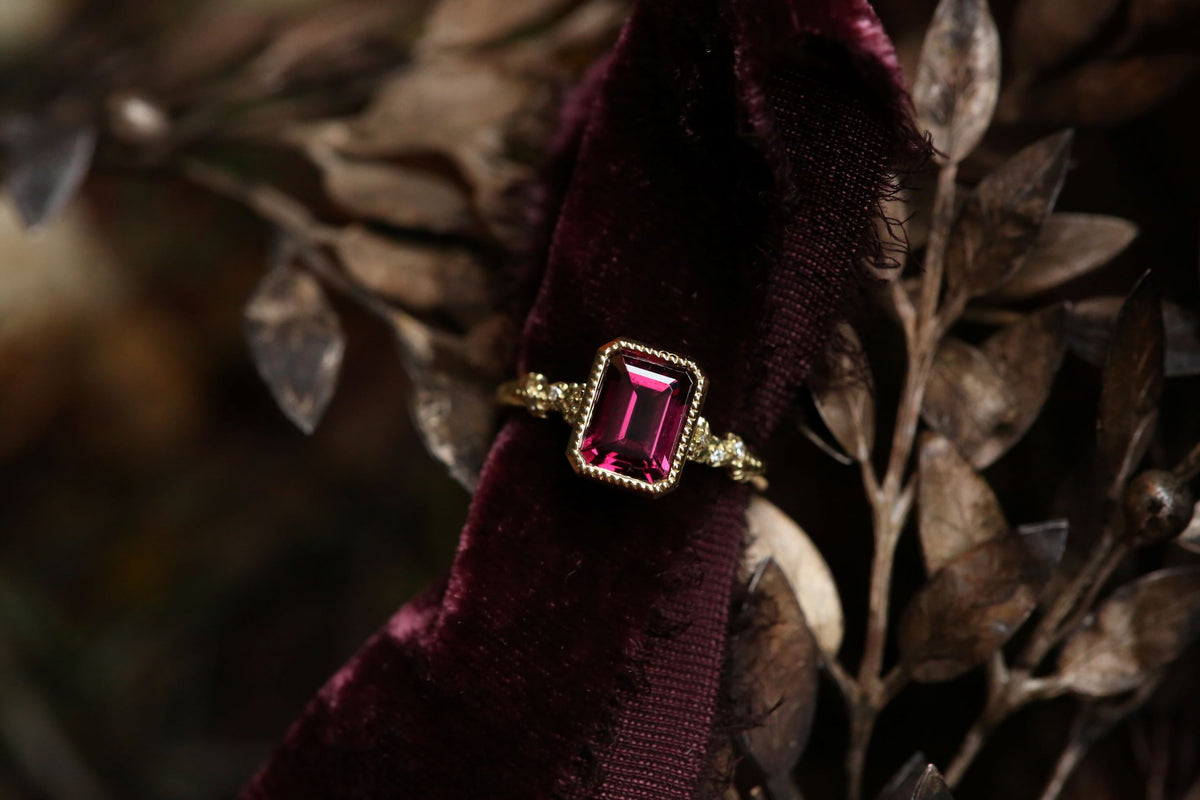 The Cocooned Fable Luxe with Emerald Cut Rhodolite Garnet