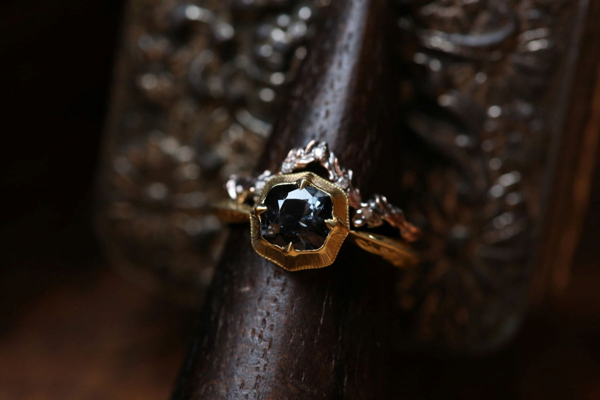 The Sceptre Ring