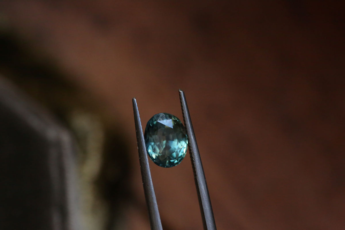 RESERVED 3.12 carats Silken Green Blue Oval Cut Sapphire